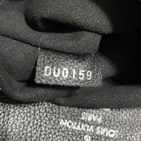 Louis Vuitton Lockme Backpack - Picture 13 of 16